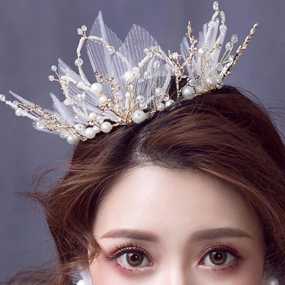 NEW Princess Crown Tiara Bridal Jewerly Pearls - Picture 5 of 5